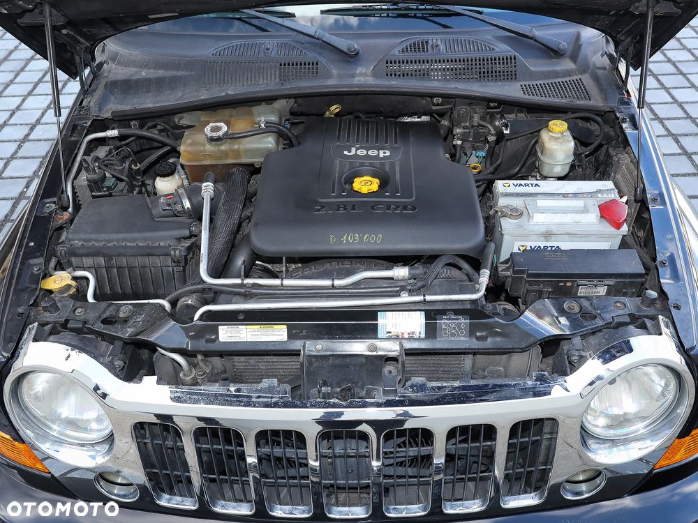 Jeep Cherokee 2.8 CRD Automatik Limited - 33