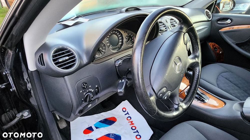 Mercedes-Benz CLK - 8