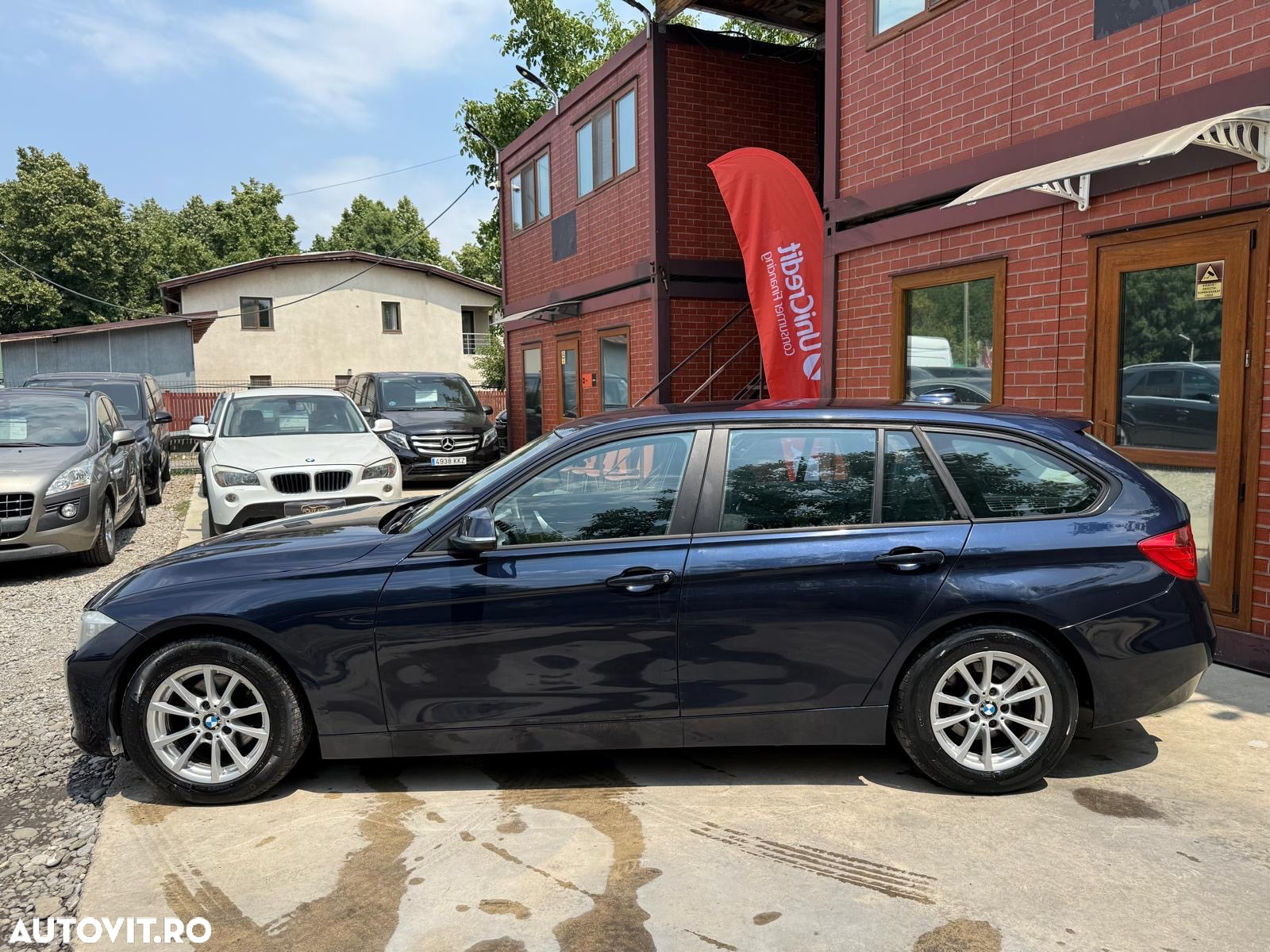 BMW Seria 3 - 32