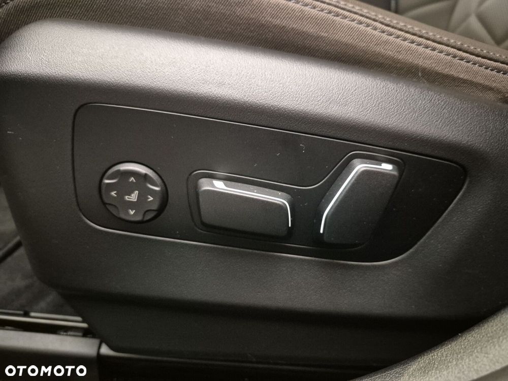BMW Seria 5 - 24