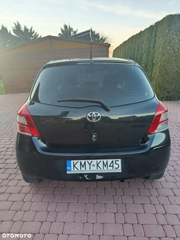 Toyota Yaris 1.33 Luna - 3