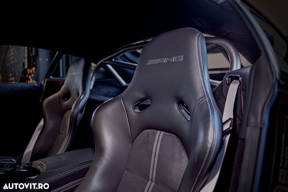 Mercedes-Benz AMG GT - 17