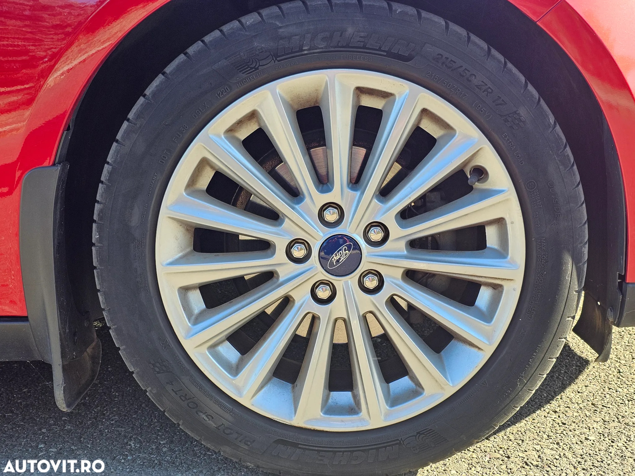 Ford Focus 1.0 EcoBoost Start Stop Titanium - 12