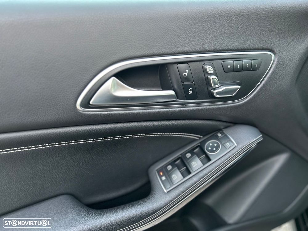 Mercedes-Benz CLA 200 - 27