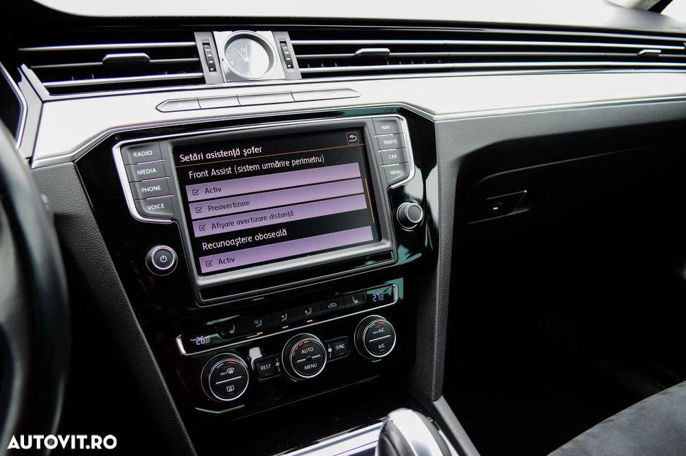 Volkswagen Passat 1.8 TSI (BlueMotion Technology) DSG Highline - 8