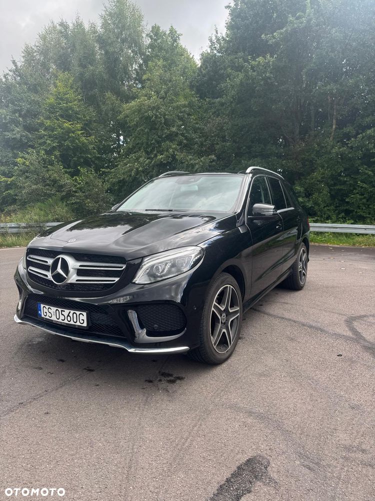 Mercedes-Benz GLE - 1