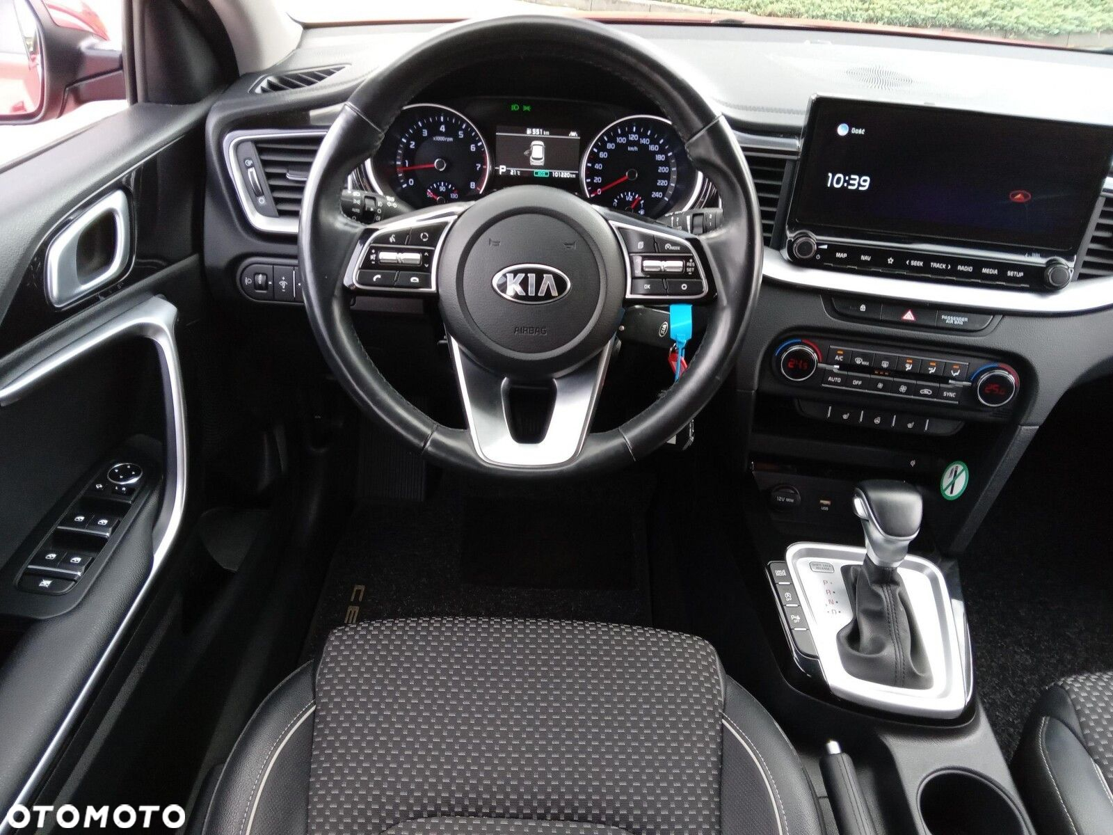 Kia Ceed 1.5 T-GDI DCT7 OPF (48V Mild Hybrid) Spirit - 12