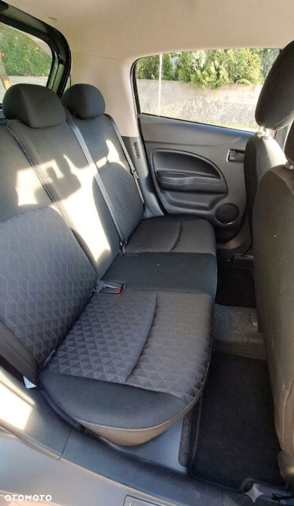 Mitsubishi Space Star 1.2 Intense SDA CVT - 4