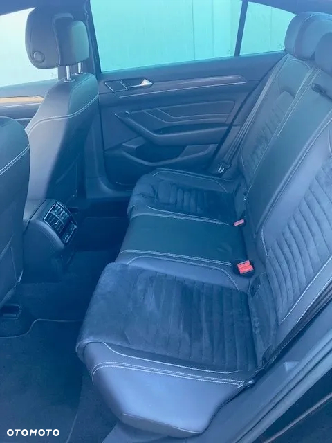 Volkswagen Passat 2.0 TSI Elegance DSG - 10