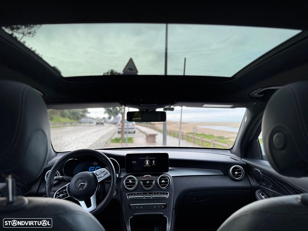 Mercedes-Benz GLC 300 - 11