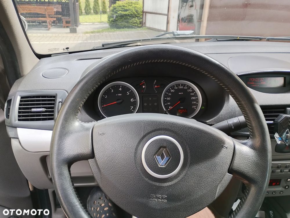 Renault Thalia 1.2 16V All Inclusive Euro5 - 7