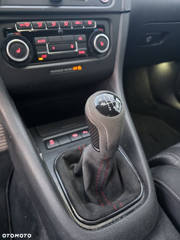 Volkswagen Golf 2.0 TDI DPF GTD - 14