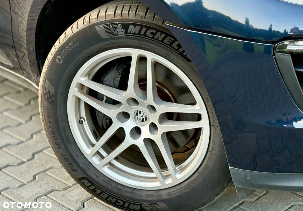 Porsche Macan - 15