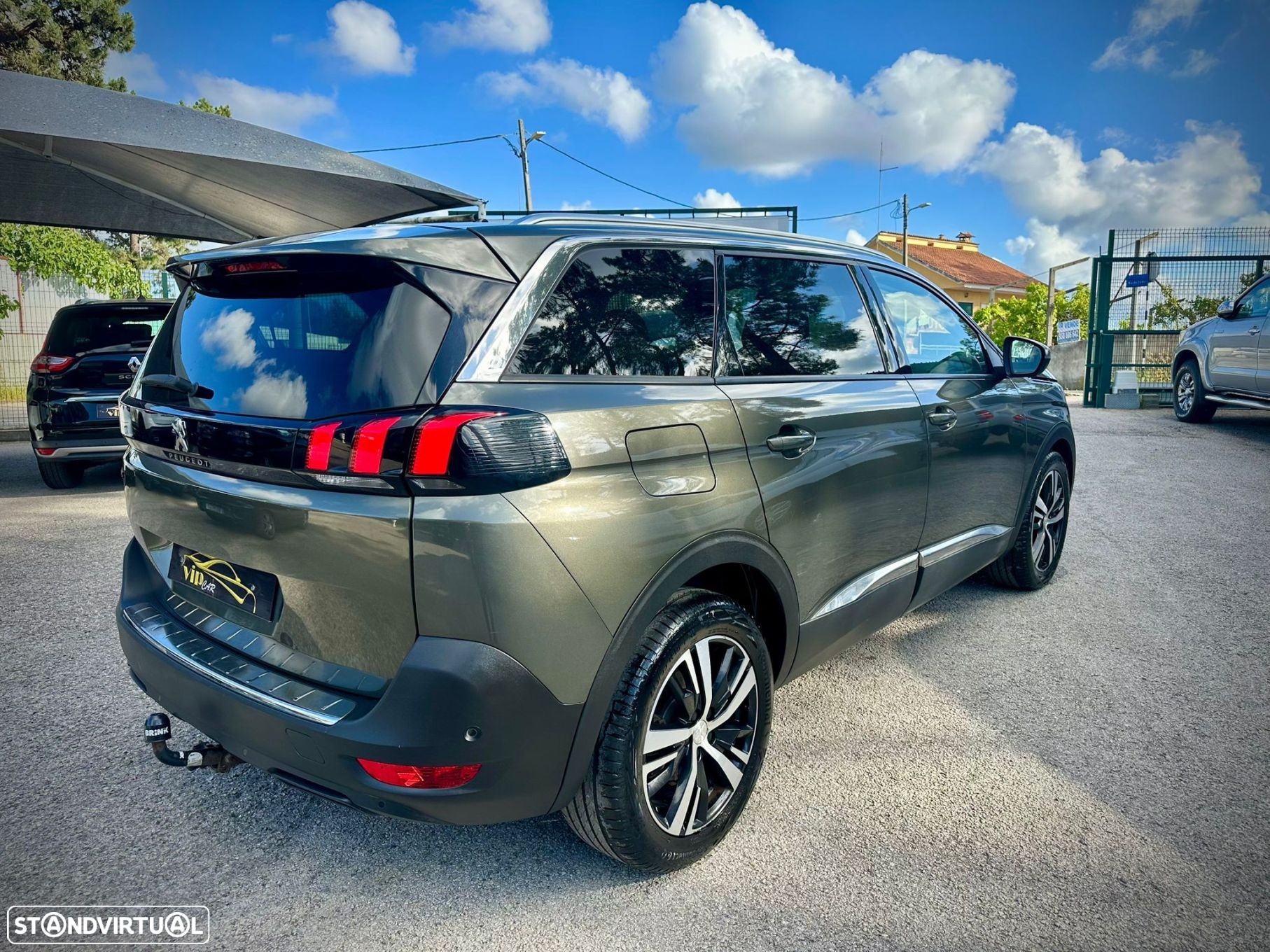 Peugeot 5008 1.5 BlueHDi Allure Pack EAT8 - 6