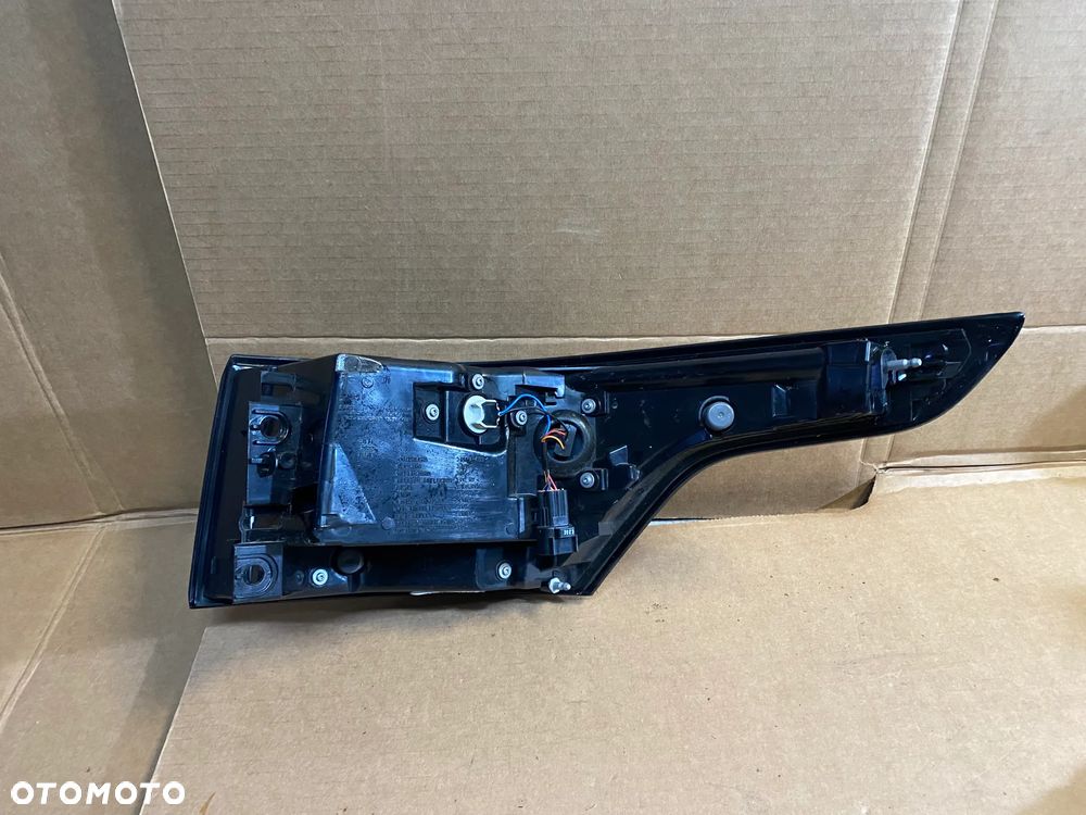 lampa tylna range rover sport II led lewa cały - 2