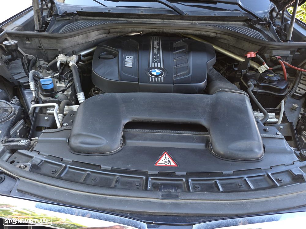 BMW X5 25 d sDrive - 8