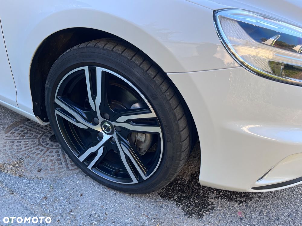 Volvo V40 T3 Drive-E R-Design Momentum - 7