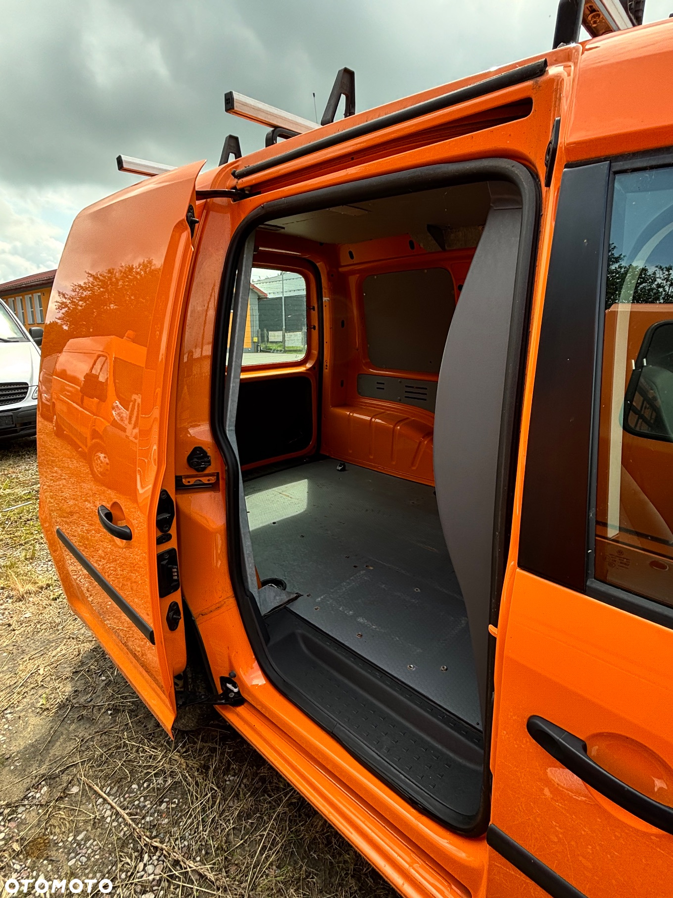 Volkswagen caddy - 8