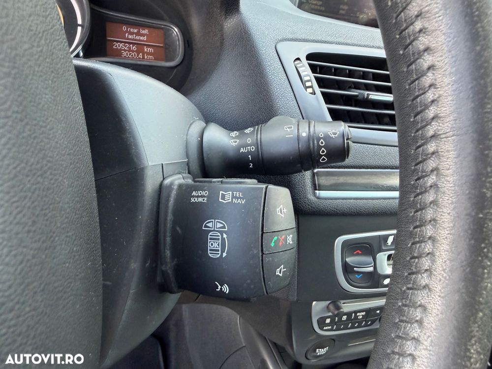 Renault Megane - 24