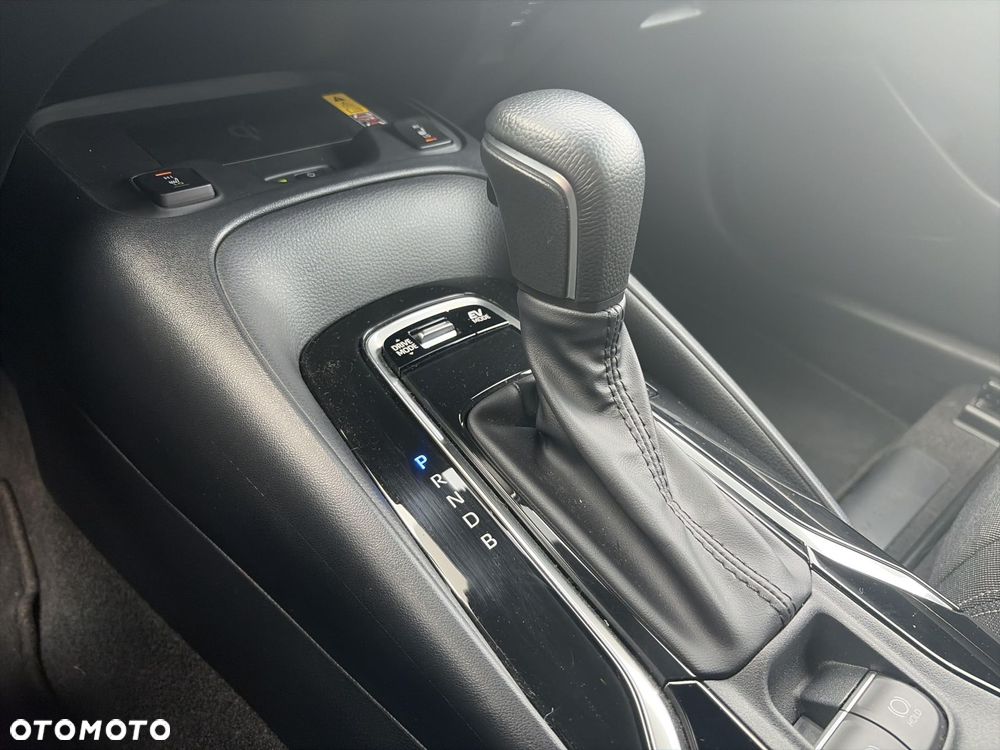 Toyota Corolla 1.8 Hybrid Comfort - 14