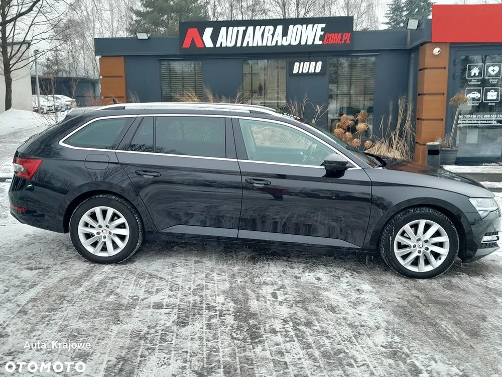 Skoda Superb 2.0 TDI SCR 4x4 Style DSG - 8