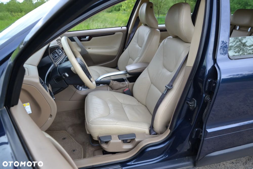 Volvo XC 70 AWD Premium - 12