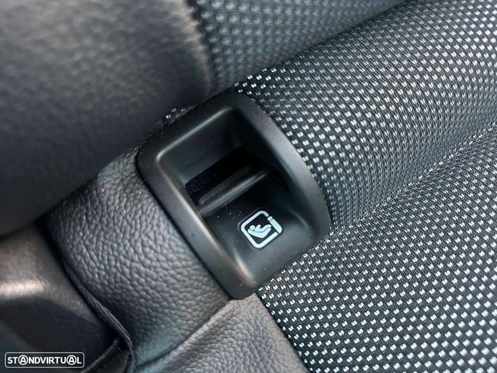 Mercedes-Benz GLB 180 d Style - 14
