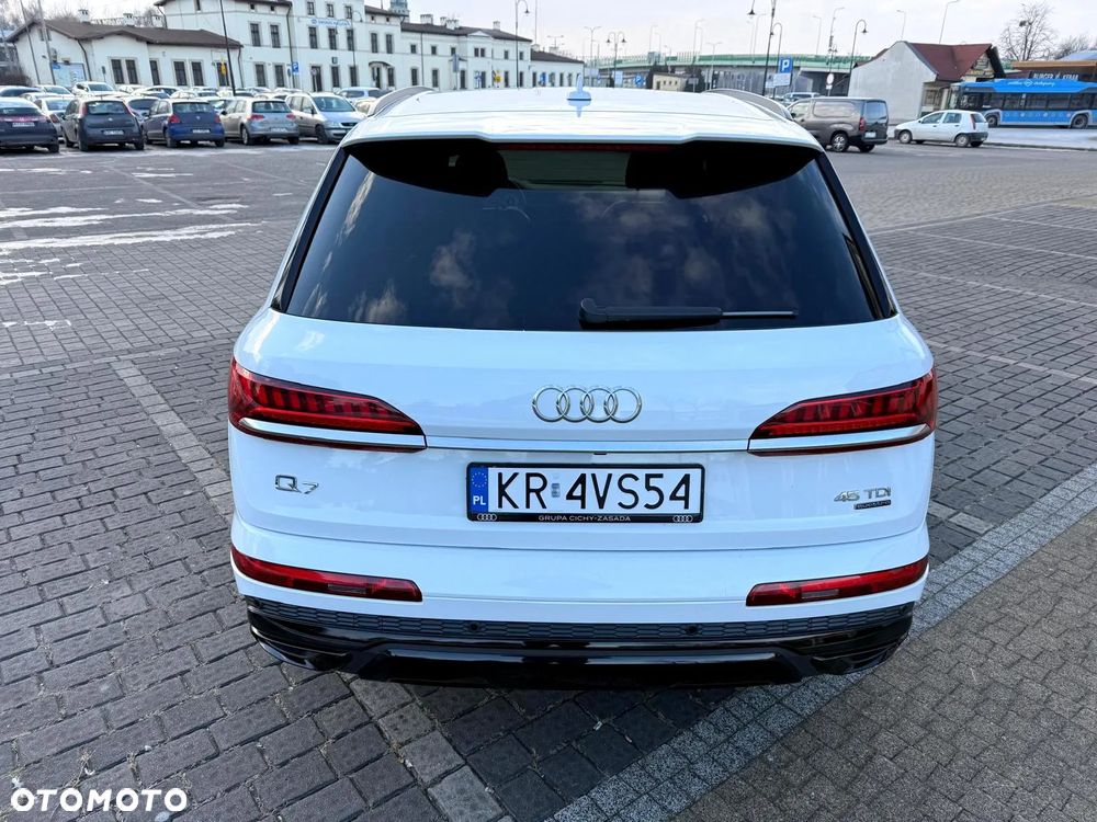 Audi Q7 45 TDI quattro tiptronic S line - 4
