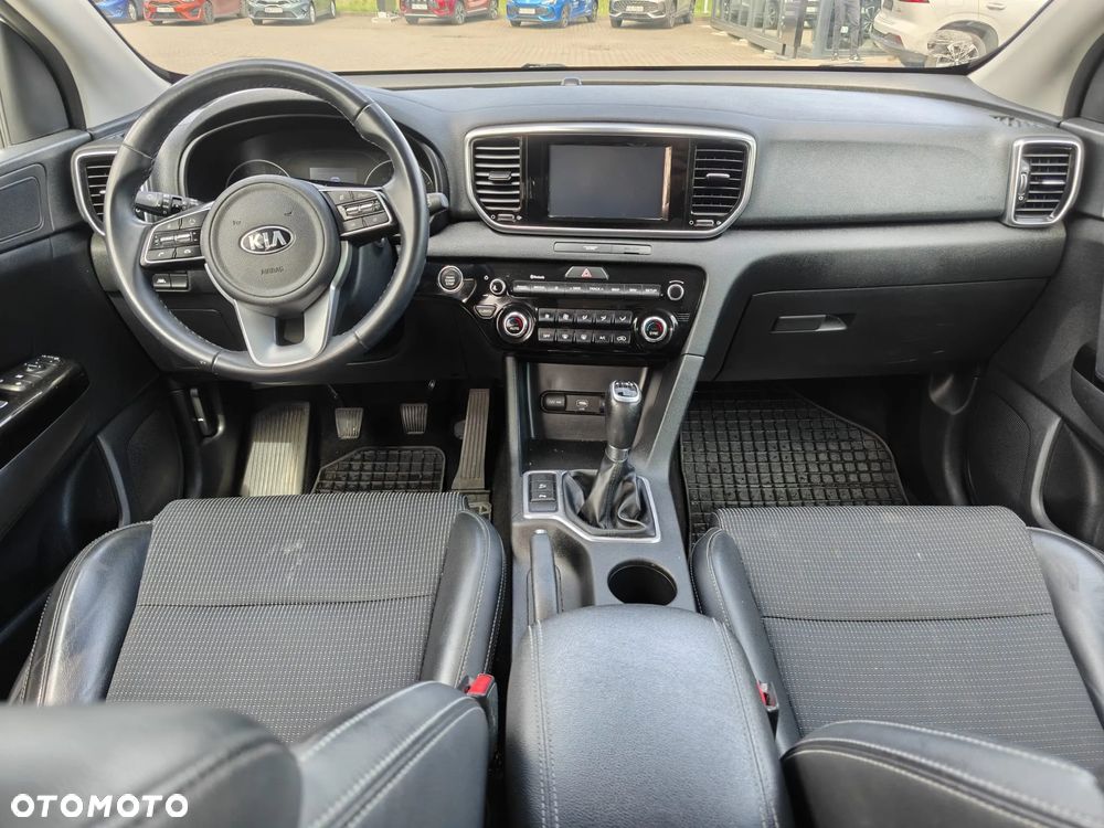 Kia Sportage 1.6 GDI L Business Line 2WD - 16