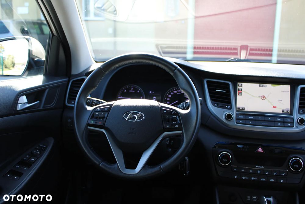 Hyundai Tucson 1.7 CRDI BlueDrive Comfort 2WD DCT - 27