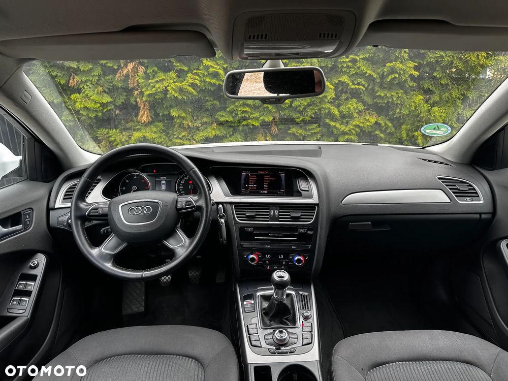 Audi A4 Avant 2.0 TDI DPF clean diesel Ambiente - 5