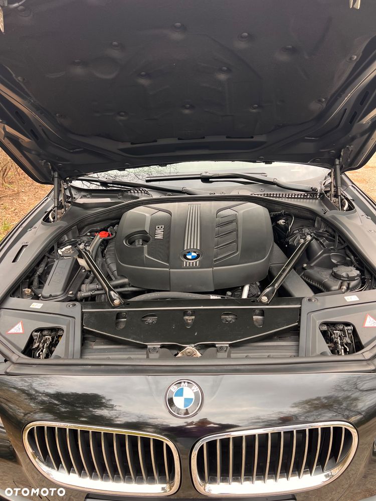 BMW Seria 5 520d - 13