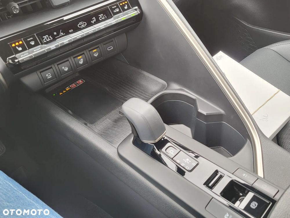 Toyota C-HR 2.0 Hybrid Dynamic Force Executive - 23