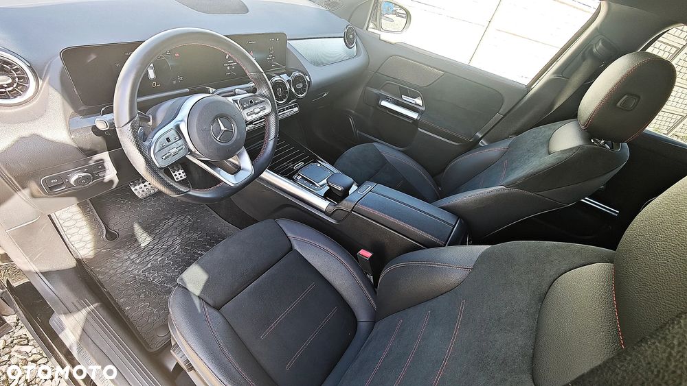 Mercedes-Benz GLA 200 d 8G-DCT AMG Line - 16