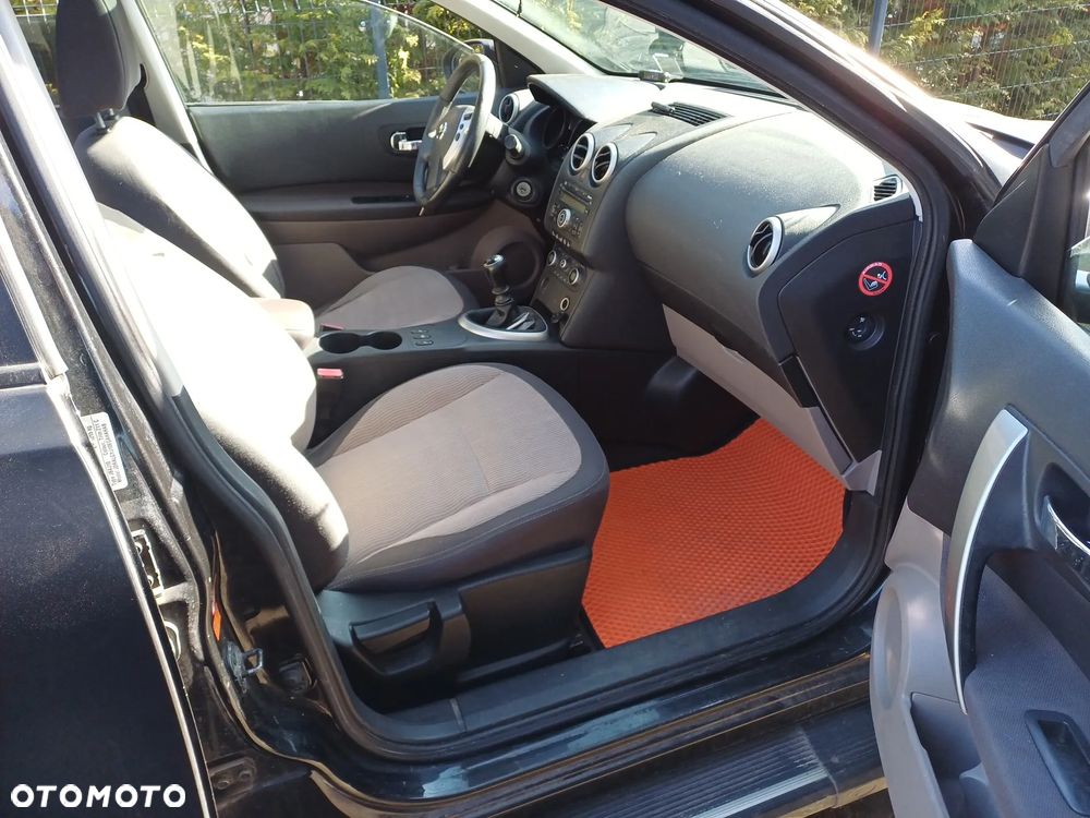 Nissan Qashqai+2 2.0 acenta - 16
