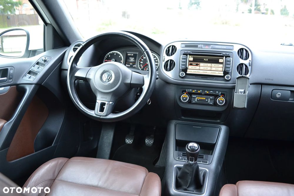 Volkswagen Tiguan 2.0 TDI Perfectline R-Style - 28