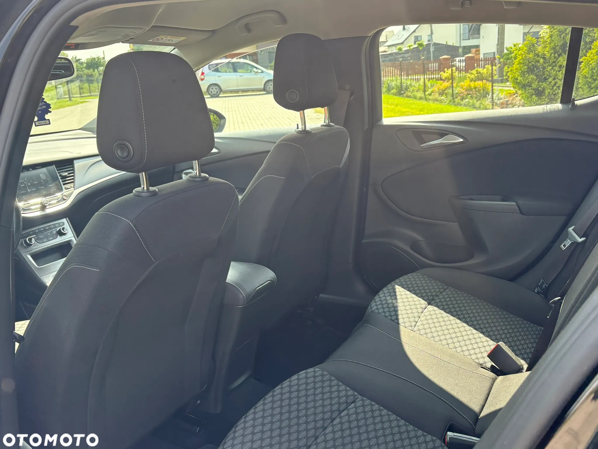 Opel Astra 1.4 Turbo Business - 10