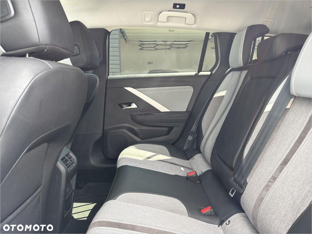 Opel Astra 1.5 CDTI Elegance S&S - 11