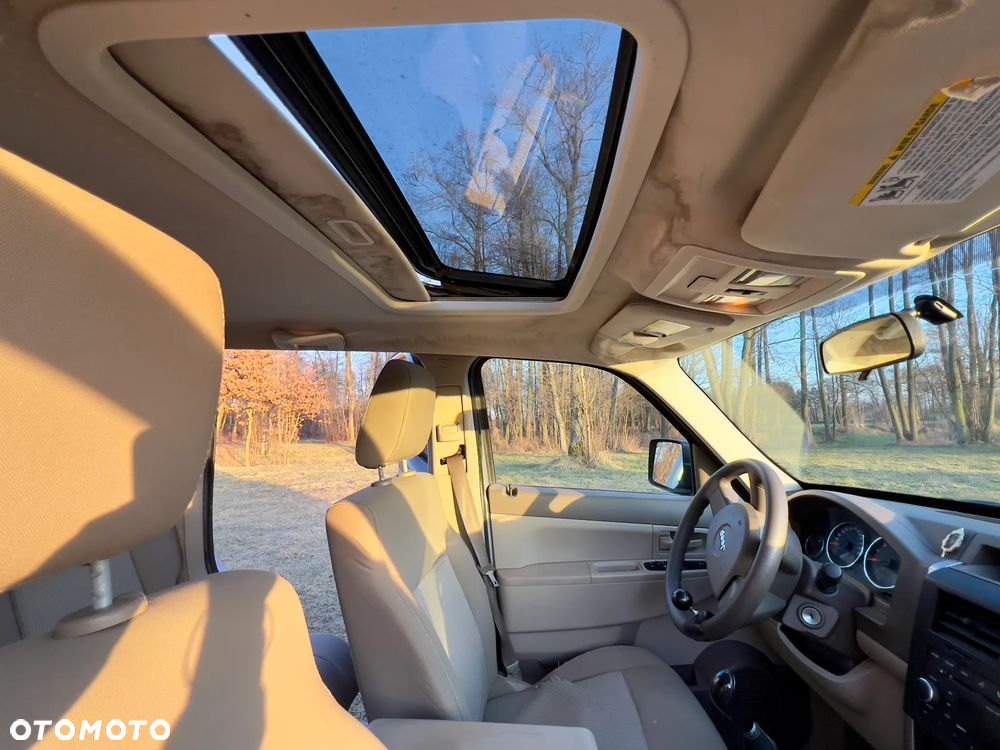 Jeep Liberty 3.7 4x4 - 9