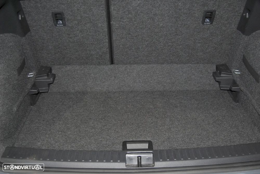 SEAT Arona 1.0 TSI FR - 37