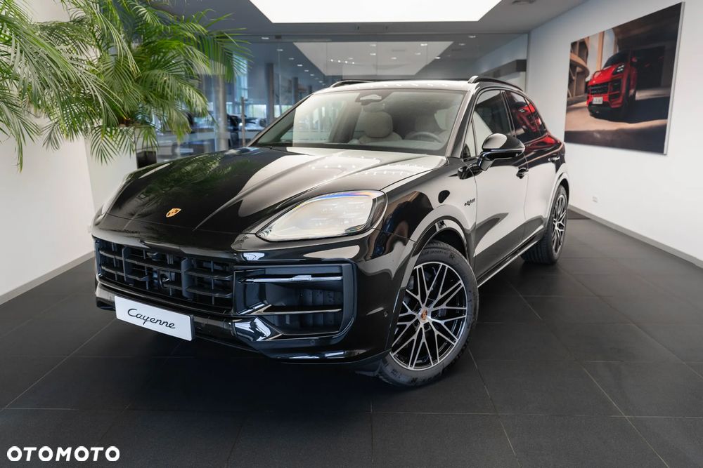 Porsche Cayenne E-Hybrid PHEV Black Edition - 1
