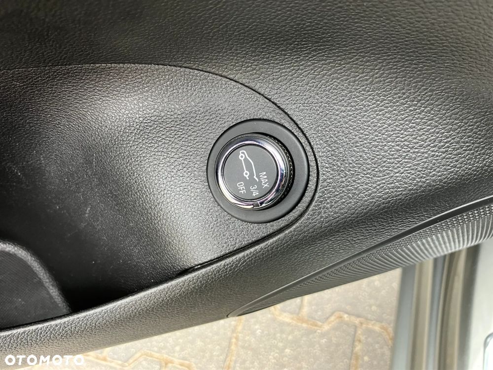 Opel Astra 1.4 Turbo Start/Stop Ultimate - 15