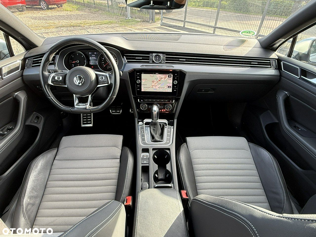 Volkswagen Passat - 5