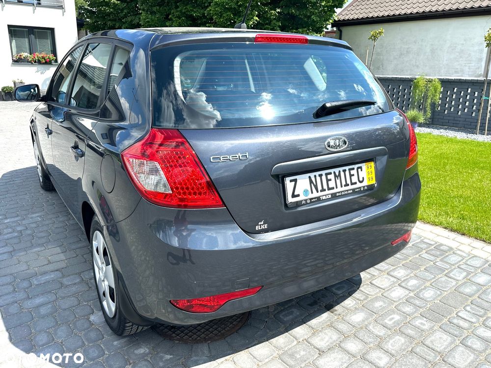Kia Ceed 1.4 CVVT Spirit - 10