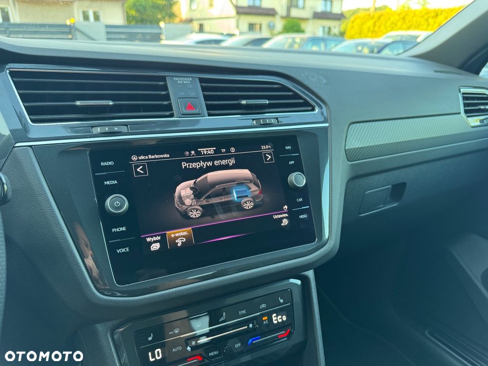 Volkswagen Tiguan 1.4 eHybrid OPF DSG R-Line - 29