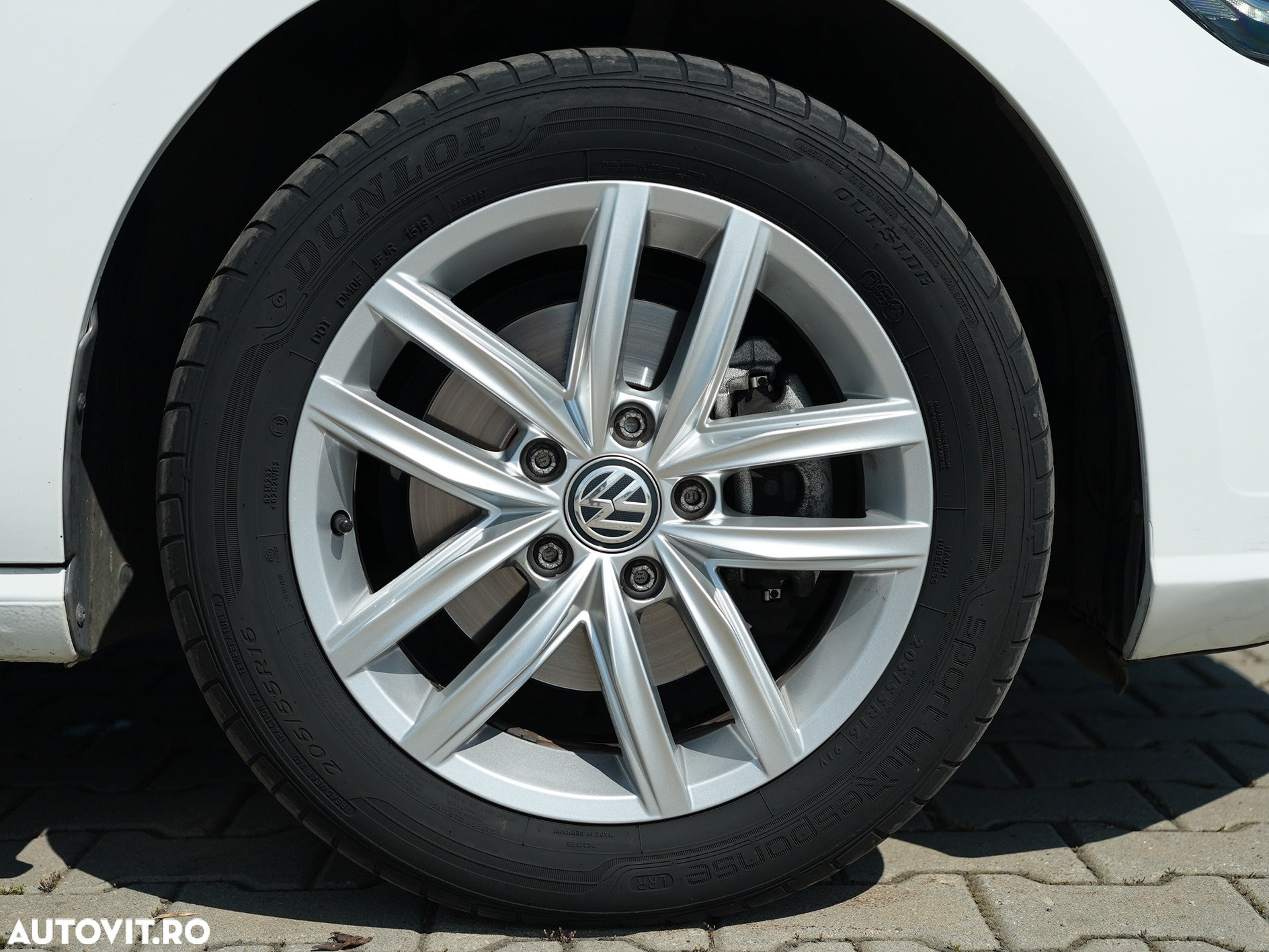 Volkswagen Golf 2.0 TDI DSG Highline - 9