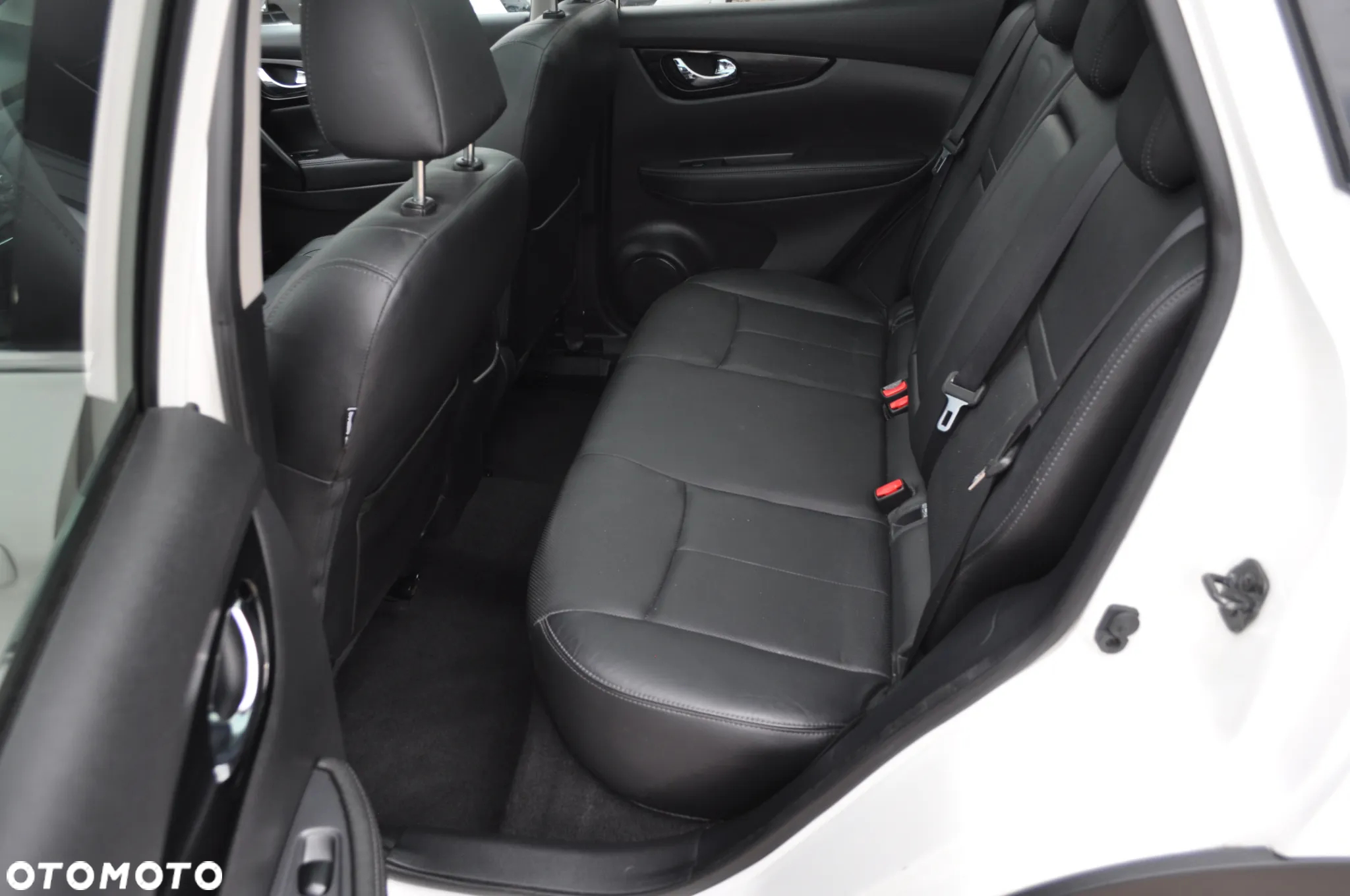 Nissan Qashqai 1.6 DCi Tekna - 21