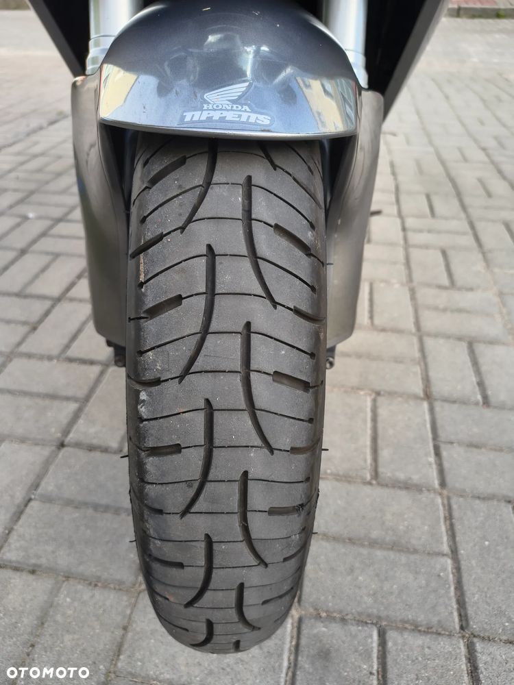 Honda VFR - 5