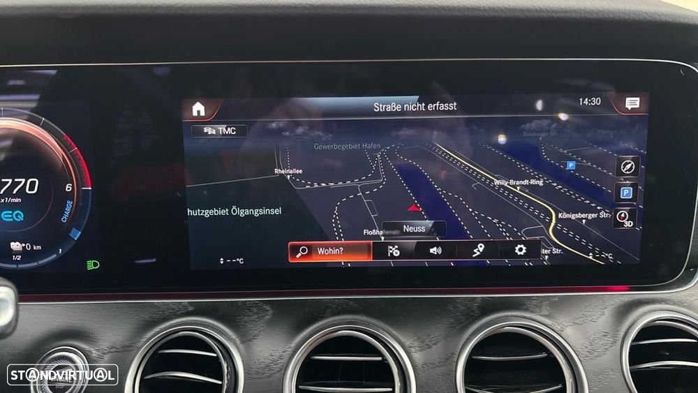 Mercedes-Benz E 300 de 4Matic T 9G-TRONIC AMG Line - 7