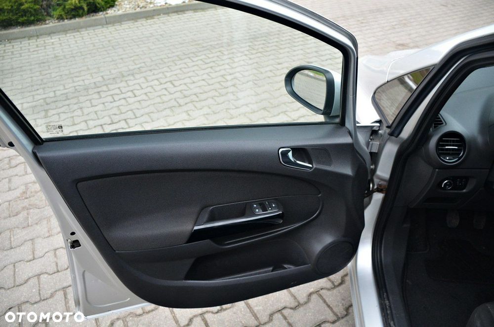 Opel Corsa - 14